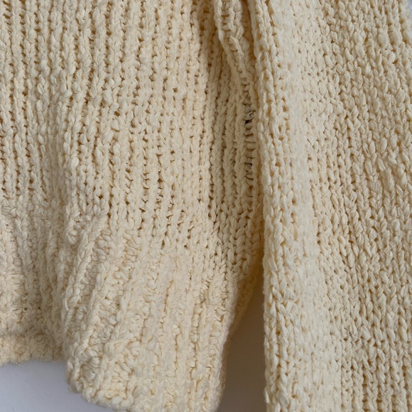 Aritzia Sunday Best Sweater - Picture 2 of 2